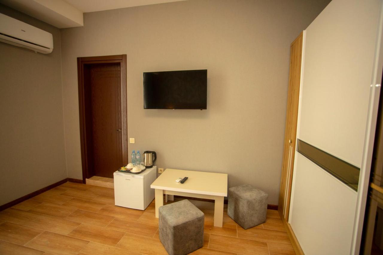 Pollux Hotel Batumi Kültér fotó