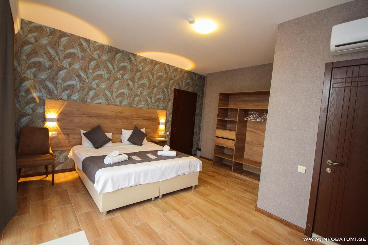 Pollux Hotel Batumi Kültér fotó